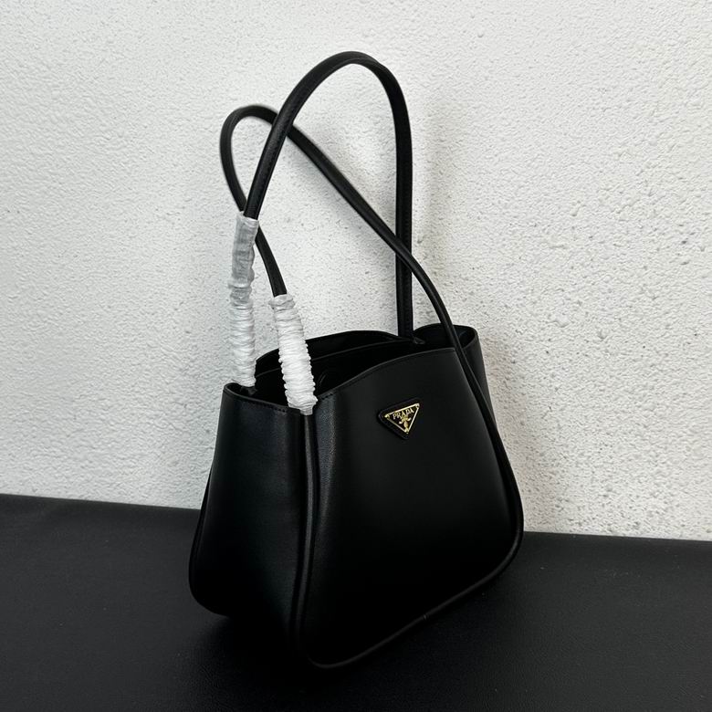 1BG539 25X18.5X12.5cm YG 3色 10