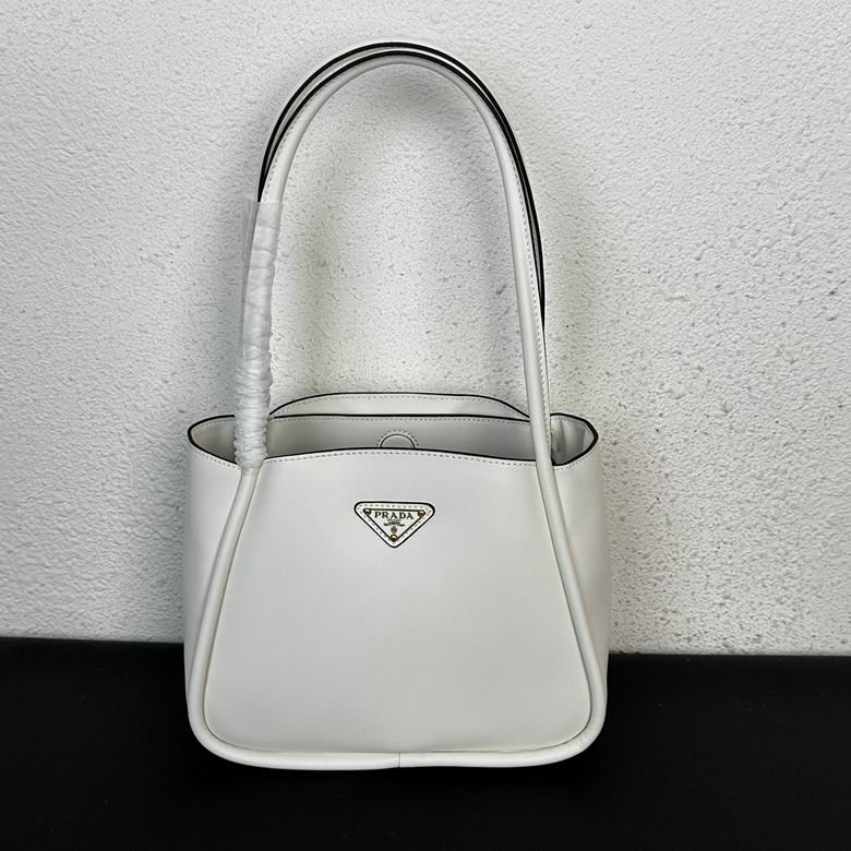 1BG539 25X18.5X12.5cm YG 3色 18