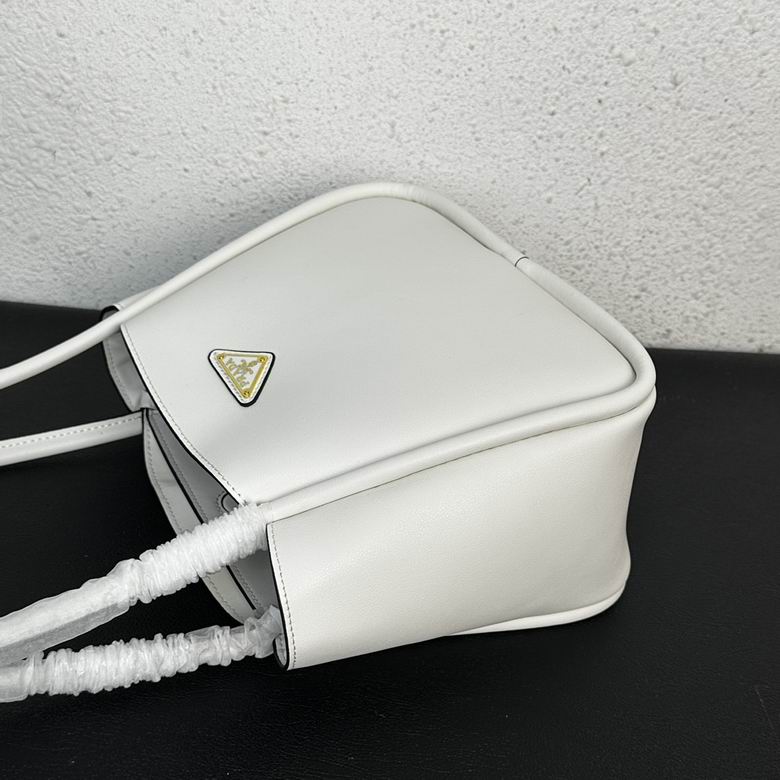 1BG539 25X18.5X12.5cm YG 3色 21