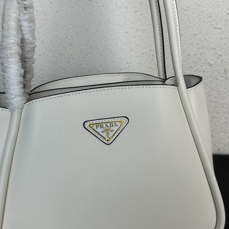 1BG539 25X18.5X12.5cm YG 3色 22