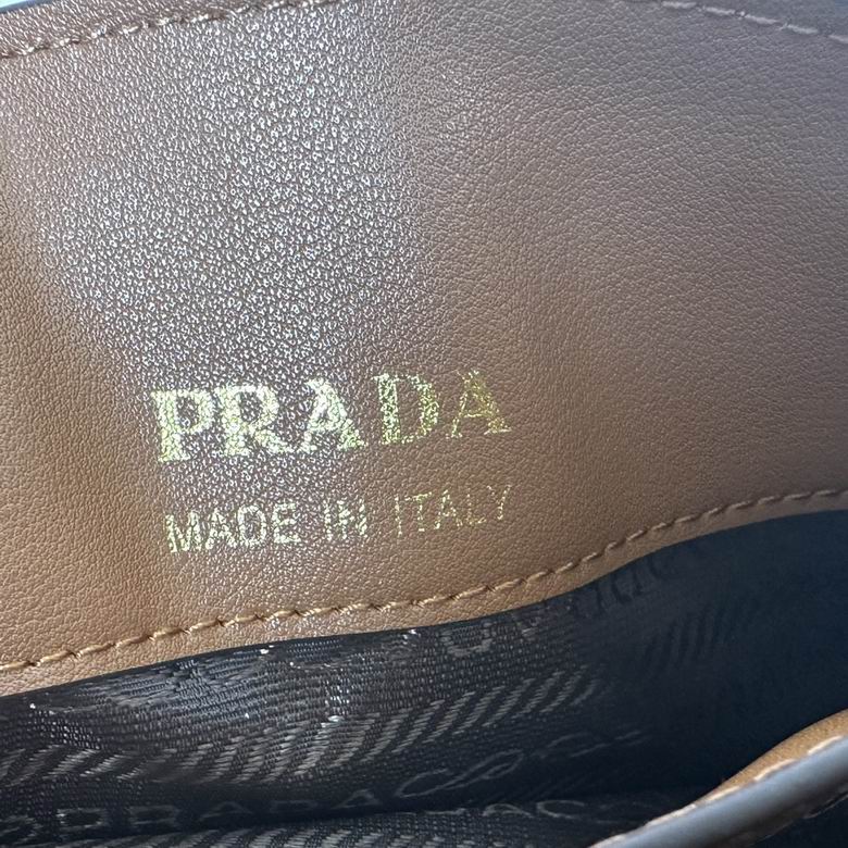 1BG539 25X18.5X12.5cm YG 3色 7