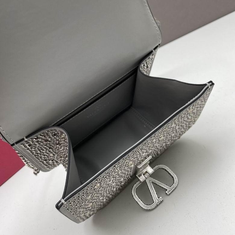 20228 18X16X8.5cm XMY 8色 62