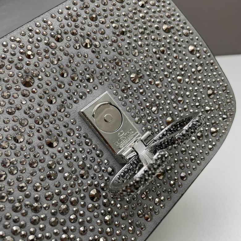 20228 18X16X8.5cm XMY 8色 63