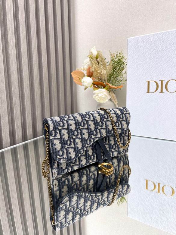 2038 19X9.5X3cm WO 1