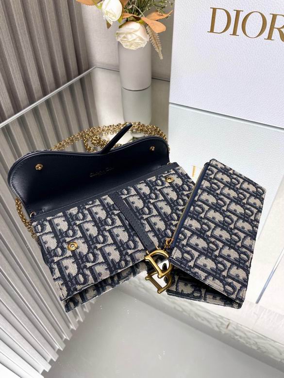 2038 19X9.5X3cm WO 5