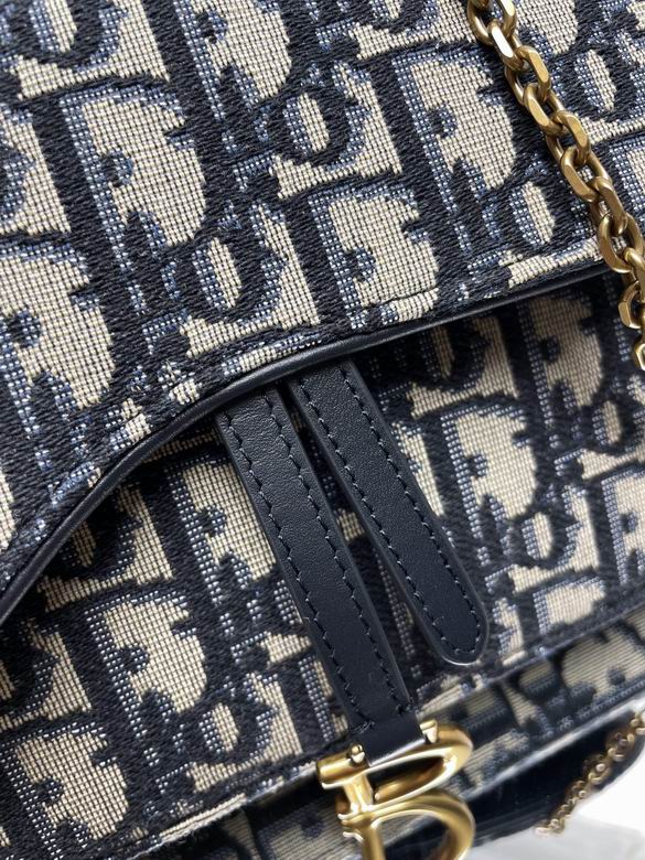 2045 21.5X12.5X3.7cm WO 2