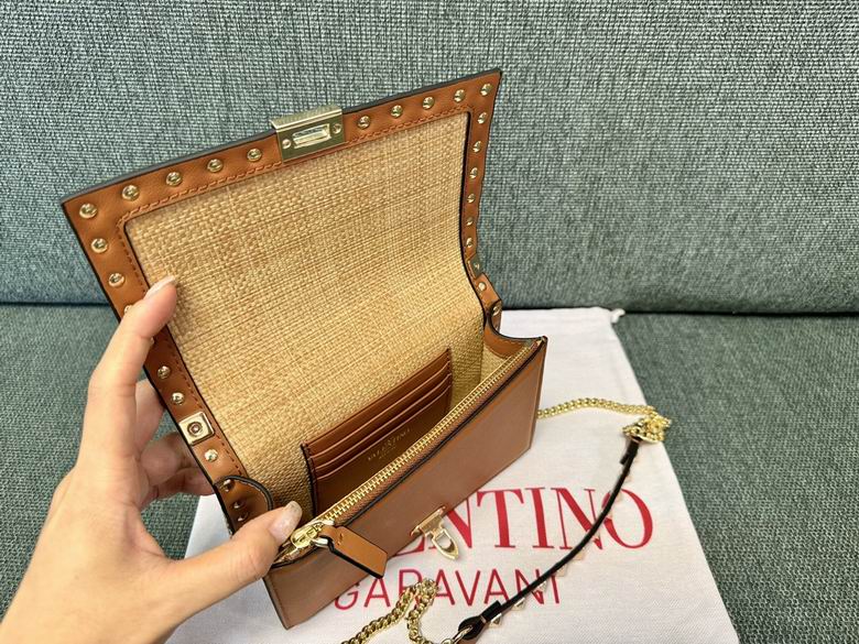 2100 18.5X12X4cm SF 7