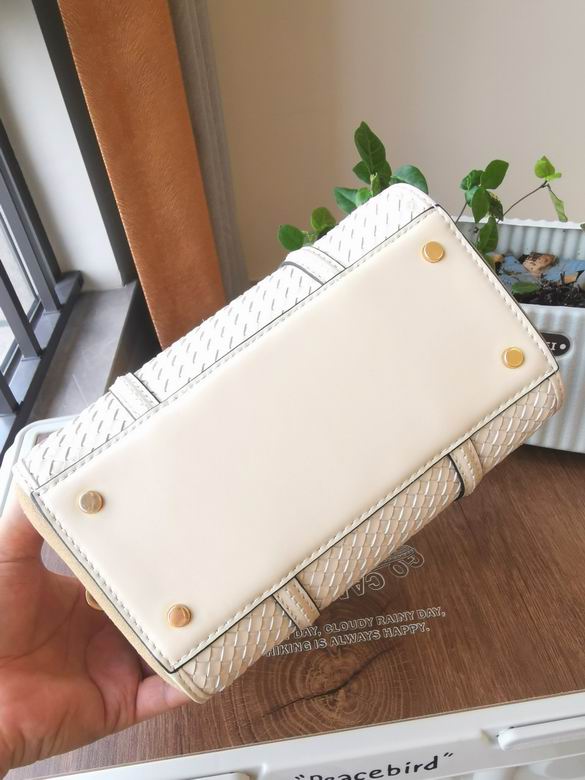 22X14X12cm 25X17X16cm 050309 TB 13