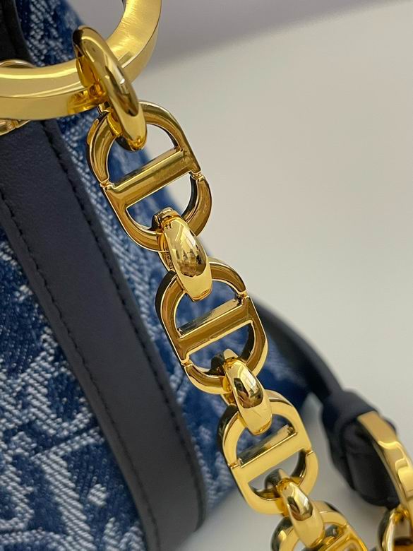 28.5X10X14.5cm 061104 WO 2