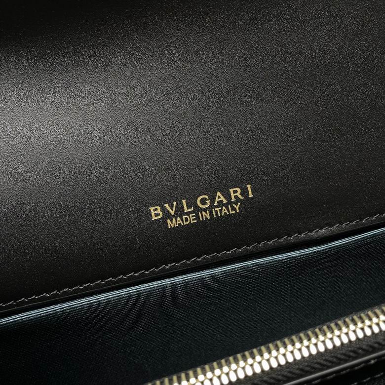 290323 25X17X8cm BG 7