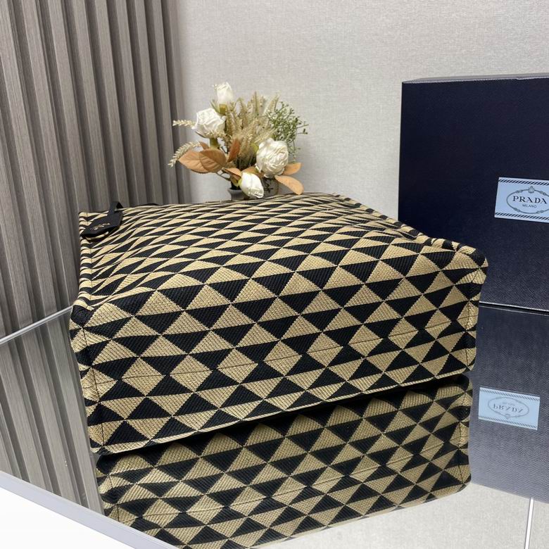 2VG107 38X38.5X11cm YG 3