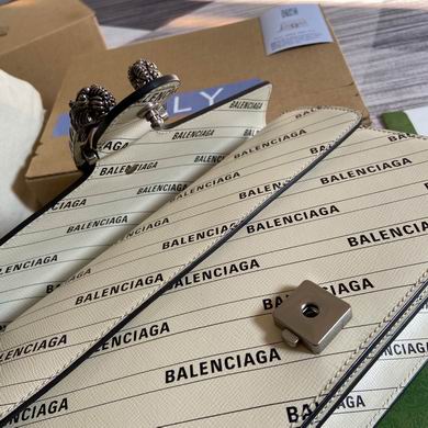 400249 28X18X9cm MP (10)