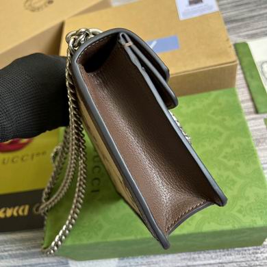 421970 20X15.5X5cm MP (3)