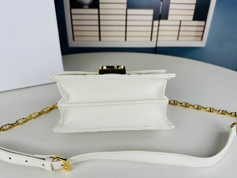 4401 20X11X7cm XMY 3色 26