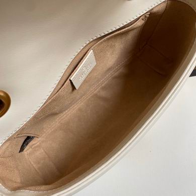 446744 22X13X6cm MP 5 (7)