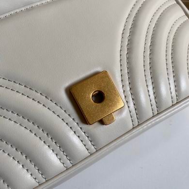 446744 22X13X6cm MP 5 (9)