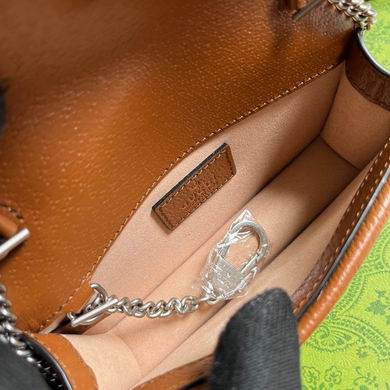 476432 16.5X10X4cm MP (9)