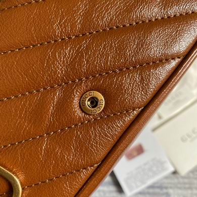 476433 16.5X10X5cm MP 7 (8)