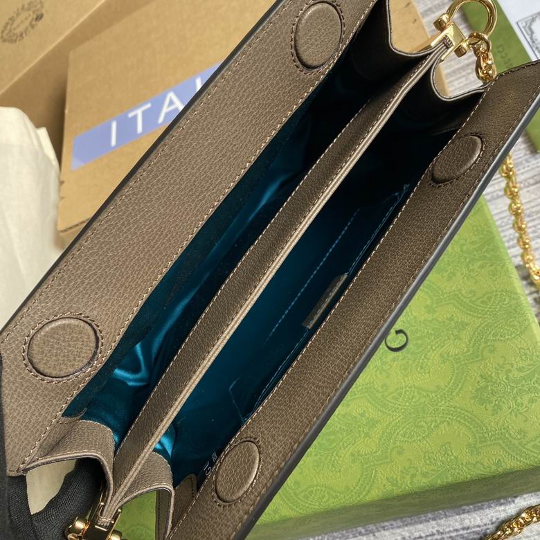 503877 26X17X8cm MP 7