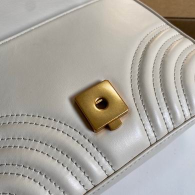 547260 21X15X8cm MP 6 (8)