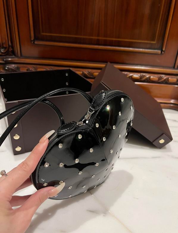 5527 16.5X17.5X8cm HX 42