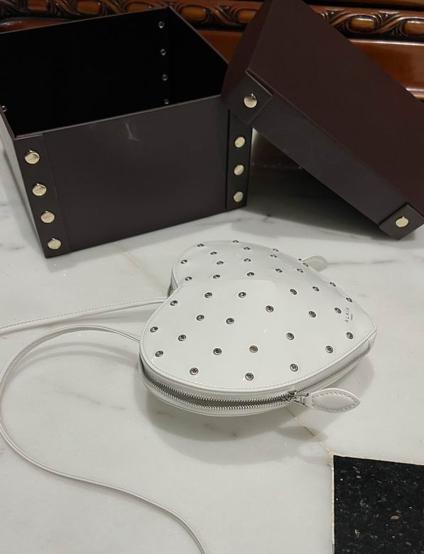 5527 16.5X17.5X8cm HX 48