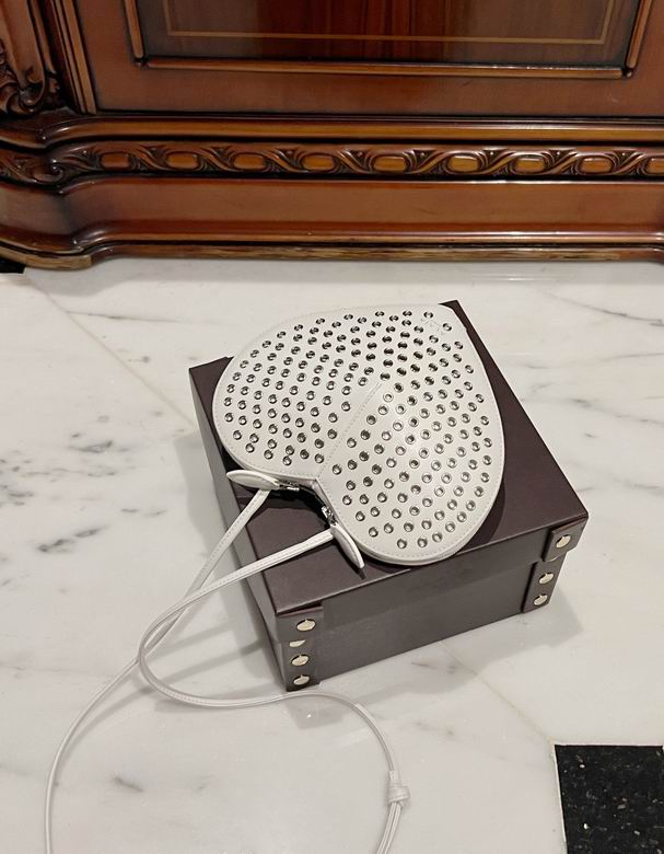 5527 16.5X17.5X8cm HX 76