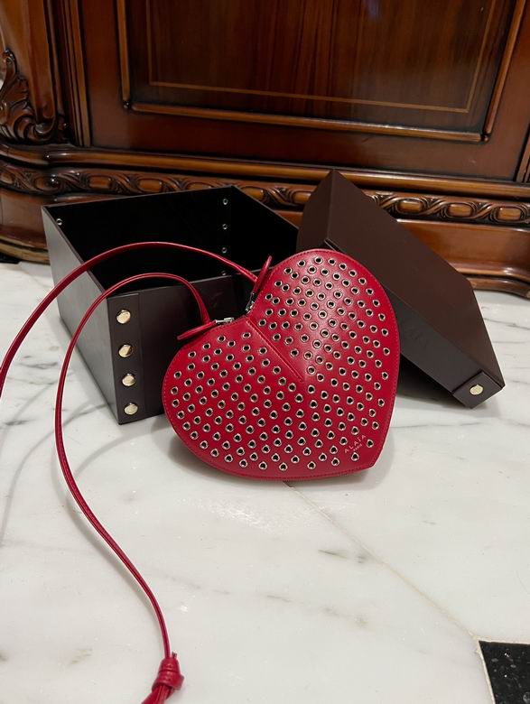 5527 16.5X17.5X8cm HX 82