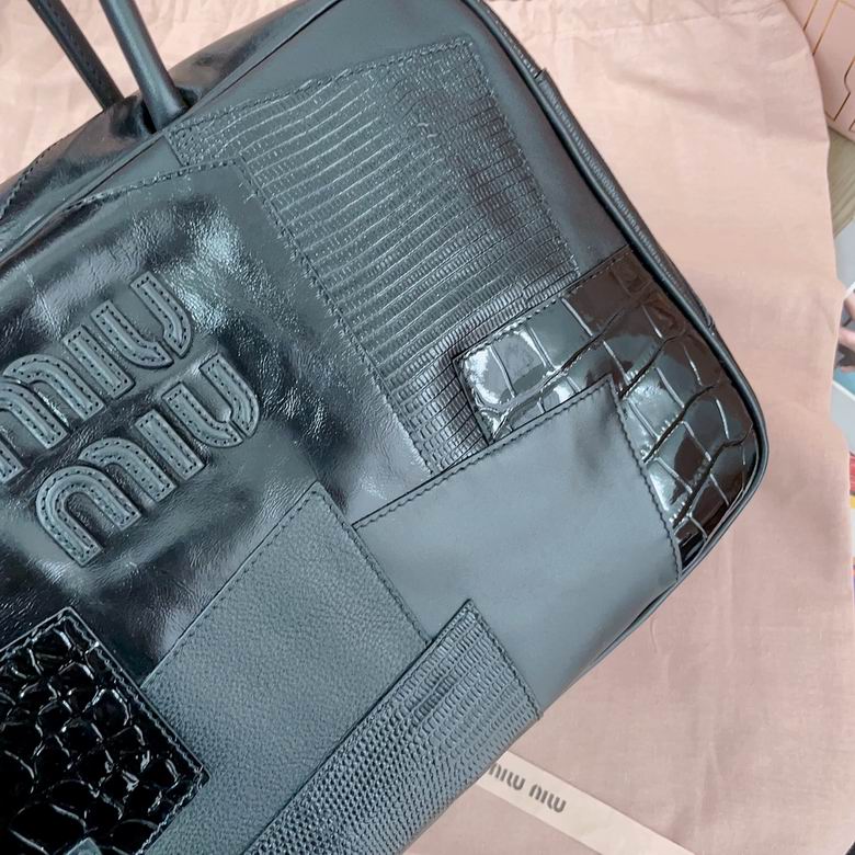 5BB117 34X23X12cm SF 2色 5