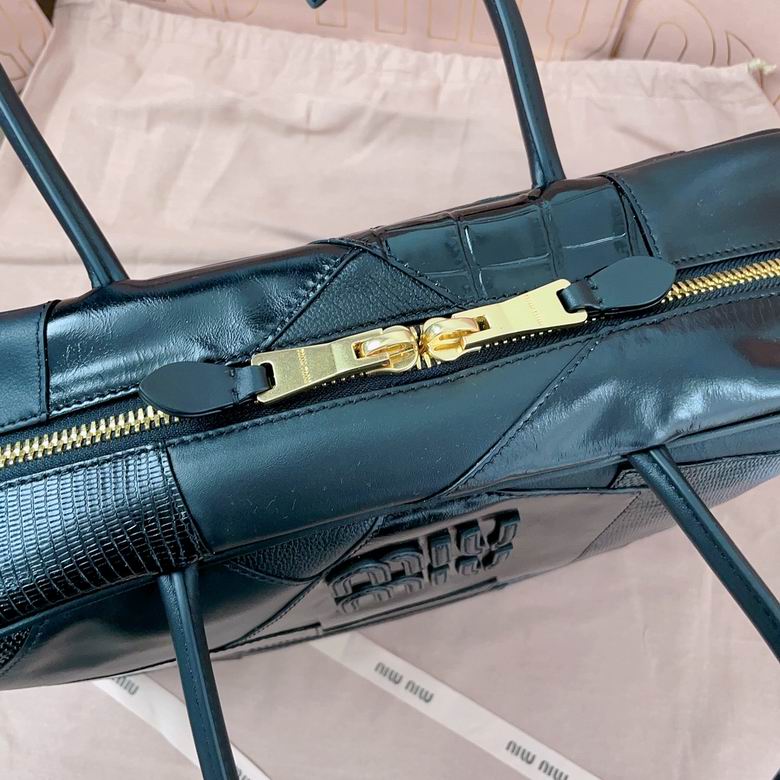 5BB117 34X23X12cm SF 2色 6