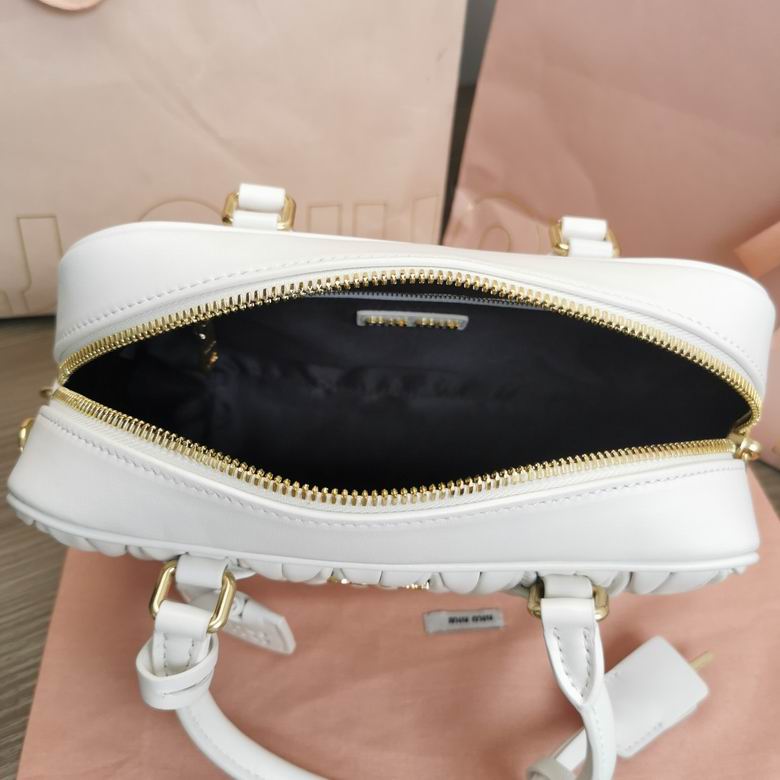 5BB124 24X16X7.5cm SF 7