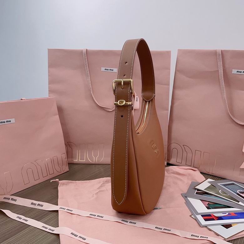 5BC151 27X20X8cm SF 2