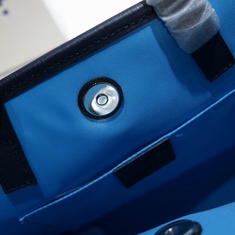 605614 28.5X25X11cm DF 20色 131