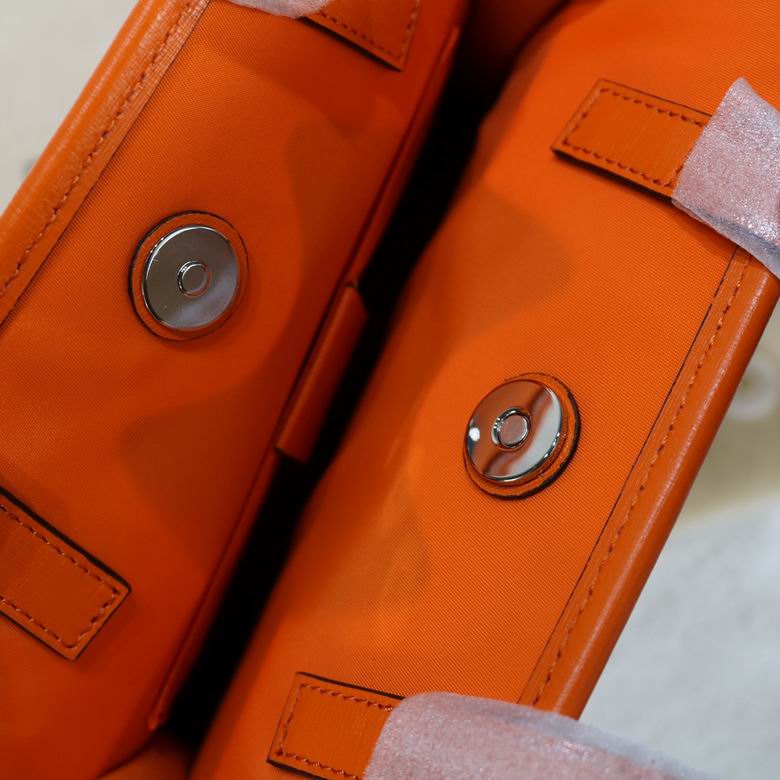 605614 28.5X25X11cm DF 20色 70