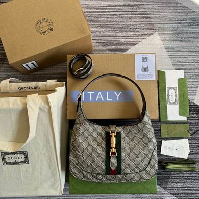 636706 28X19X4.5cm MP (1)