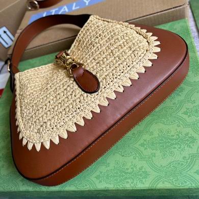 636709 27.5X19X4cm MP (5)