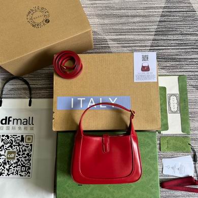 637091 19X13X3cm MP 3 (2)