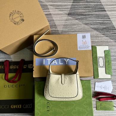 637091 19X13X3cm MP 5 (11)