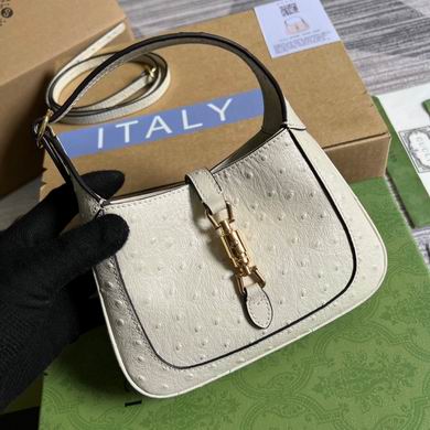 637091 19X13X3cm MP 5 (13)