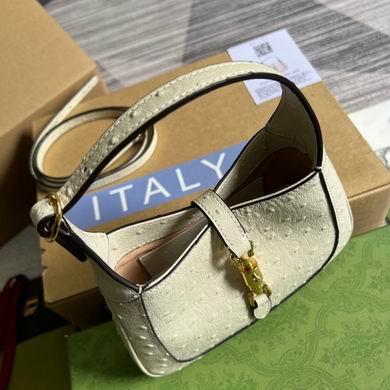 637091 19X13X3cm MP 5 (14)