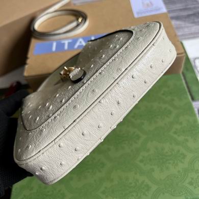 637091 19X13X3cm MP 5 (16)