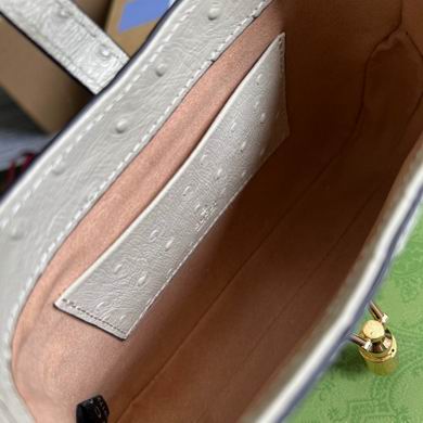 637091 19X13X3cm MP 5 (18)