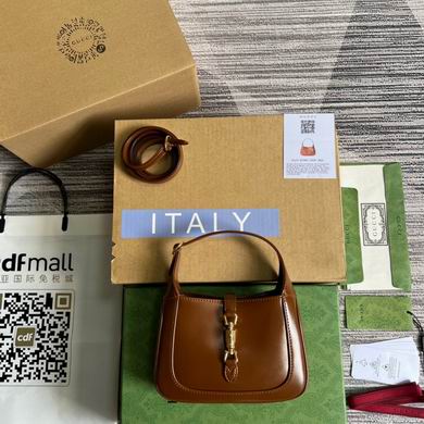 637091 19X13X3cm MP 6 (1)