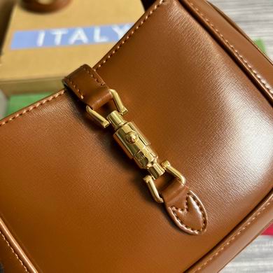 637091 19X13X3cm MP 6 (6)