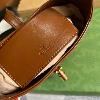 637091 19X13X3cm MP 6 (9)