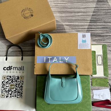 637091 19X13X3cm MP 7 (2)