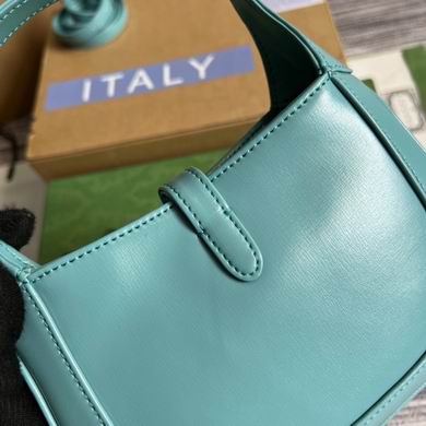 637091 19X13X3cm MP 7 (7)