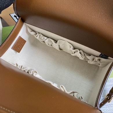 645453 23X16X12cm MP (9)