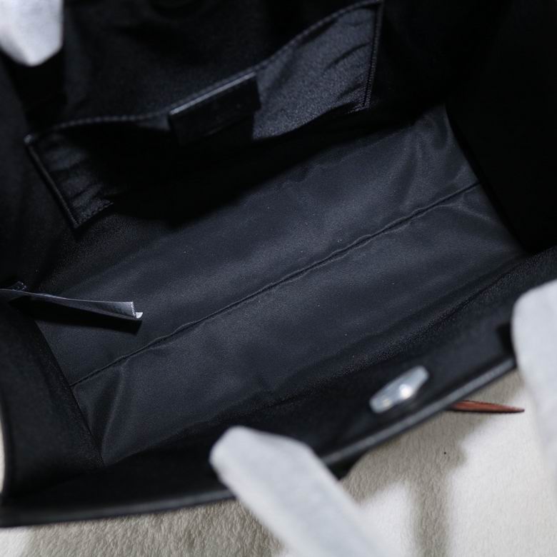 648797 28X25X11cm DF 6