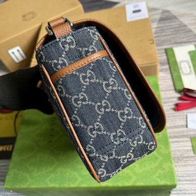 664143 29X19X8.4cm MP 2色 (3)